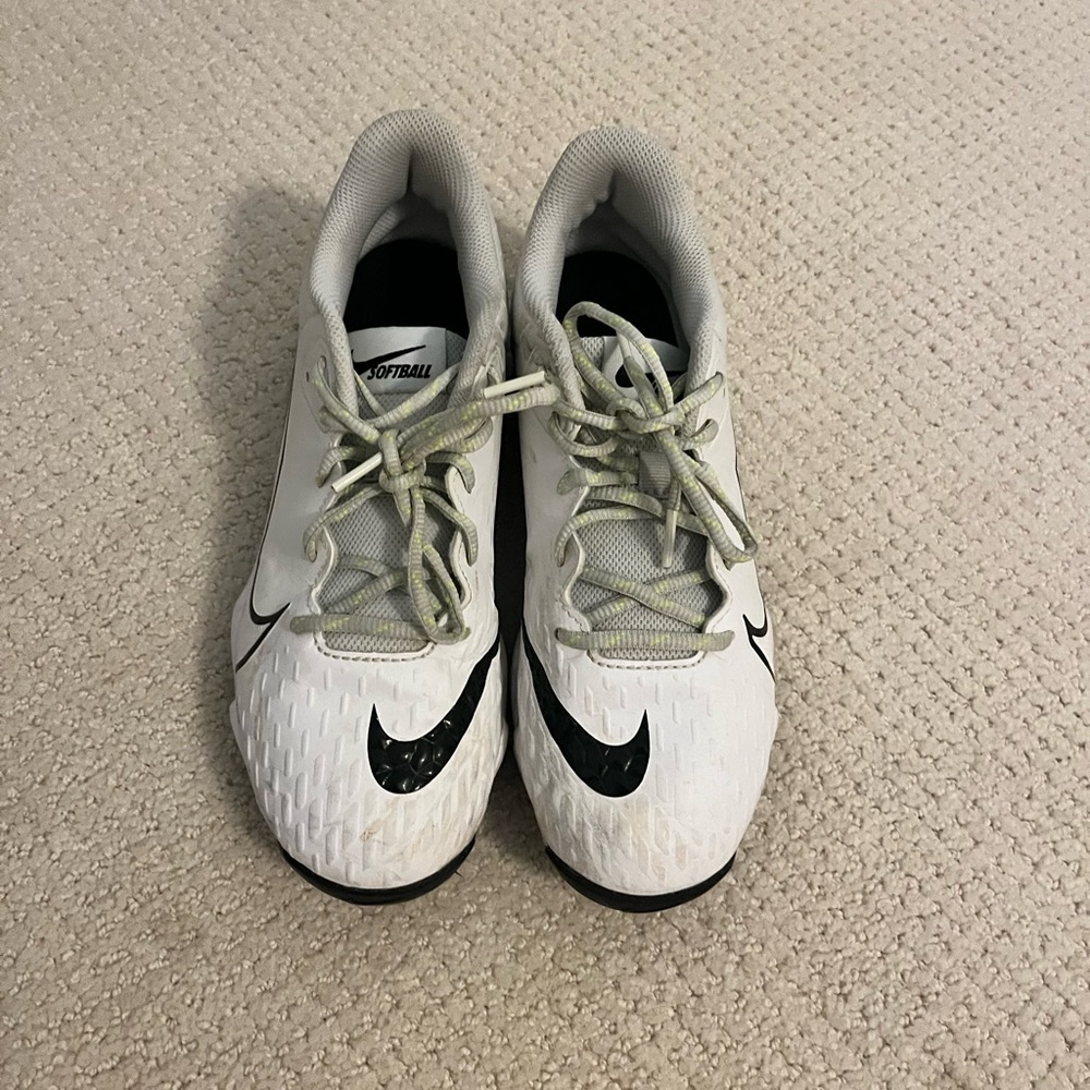 White and Black Nike softball cleats